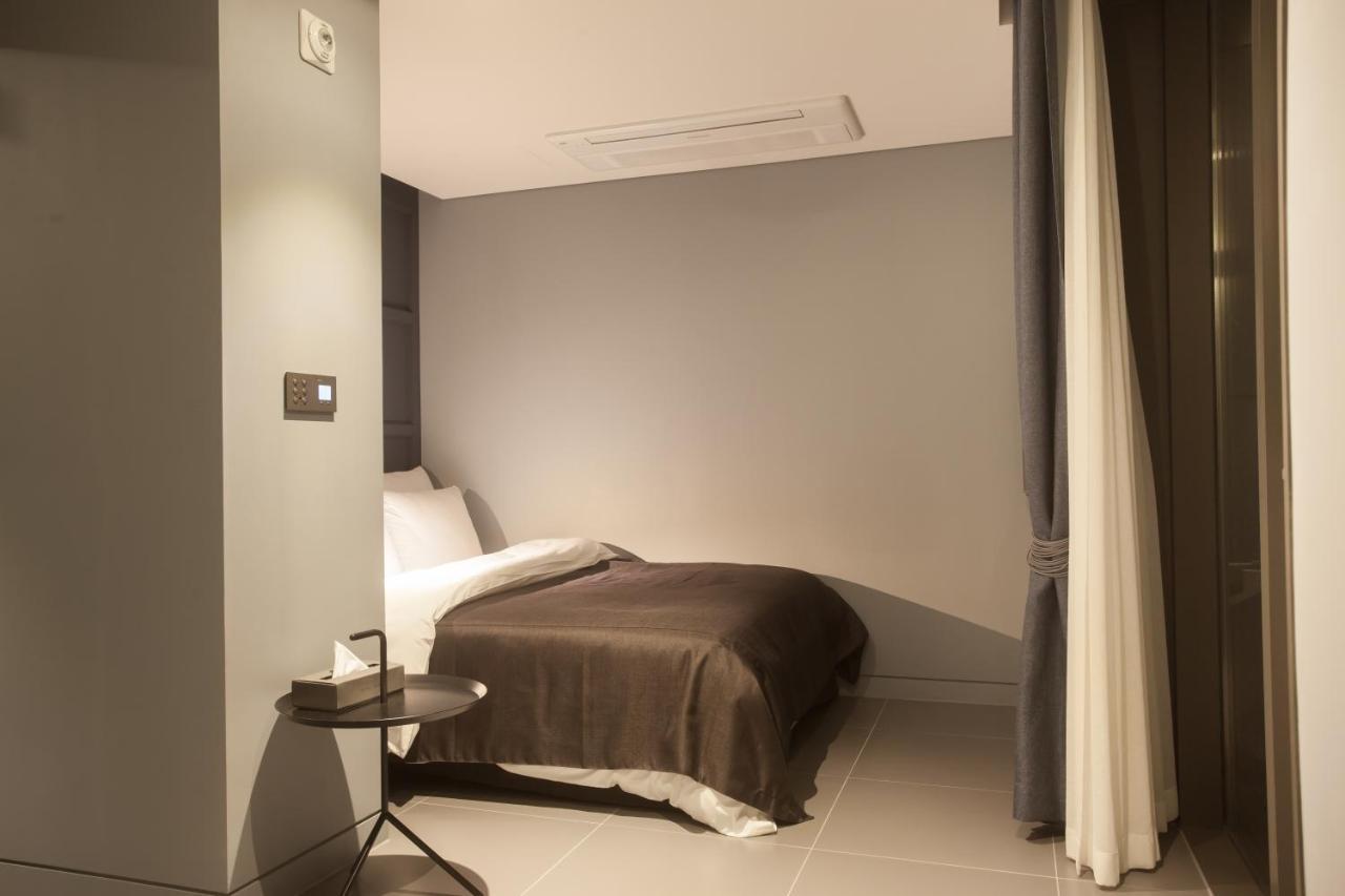 Hotel Gaden Suwon Exterior photo